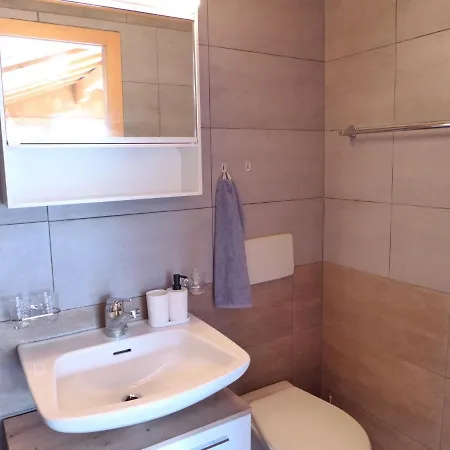 Vamika By Interhome * نيدريد